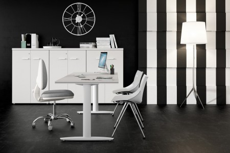 Oficinas en blanco y negro minimalista